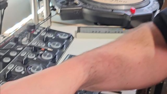 Joue du beatfader sur n'importe quoi